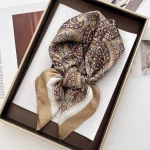 1PC 솔리드 컬러 스퀘어 스카프 여성 럭셔리 비치 스카프 패션 레이디 헤어 헤드 두건 랩 여성 Neckerchief Hijab Shawl - 이미지 4