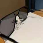 남성 및 여성을 위한 사각형 편광 광변색 안경 금속 프레임 운전에 이상적 - 이미지 3