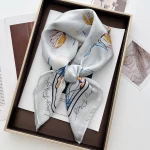 1PC 솔리드 컬러 스퀘어 스카프 여성 럭셔리 비치 스카프 패션 레이디 헤어 헤드 두건 랩 여성 Neckerchief Hijab Shawl - 이미지 5