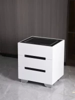 3개의 서랍 블루투스 스피커가 있는 스마트 침대 옆 테이블 무선 충전 엔드 테이블이 있는 나무 측면 캐비닛 침실 엔드 테이블