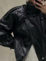 2025년 신상 여성 패션 루즈핏 스탠딩 칼라 인조 가죽 재킷 스트릿 스타일 멋진 가죽 재킷 - 이미지 3