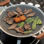 마운틴하이커 캠핑 그리들 스텐 그릴 팬 바베큐 고기 불판 원목 손잡이 - 이미지 3