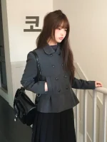 여성용 슬림핏 체크 울 코트, 플리츠 허리와 더블 버튼, 숏 스타일 폴리에스터 섬유, 컬리지 스타일