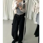 하이웨이스트 와이드 레그 플로어-길이 데님 진 여성용 아메리칸 레트로 다용도 패션 포켓 워크웨어 스타일 비즈 장식 캐주얼 팬츠 - 이미지 3