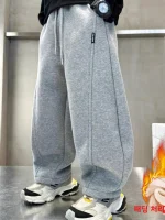 두꺼운 플리스 아동용 스웨트팬츠 가을 겨울 신상 남성용 따뜻한 캐주얼 바지 패셔너블한 올매치 롱 팬츠 - 이미지 3